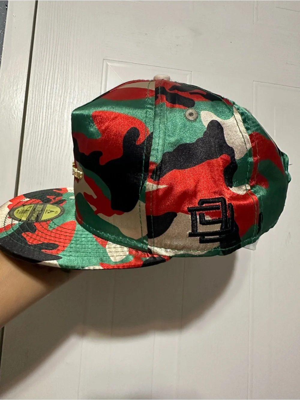 DNiNE Reserve Kids' Camo Snapback Hat in Red & Green